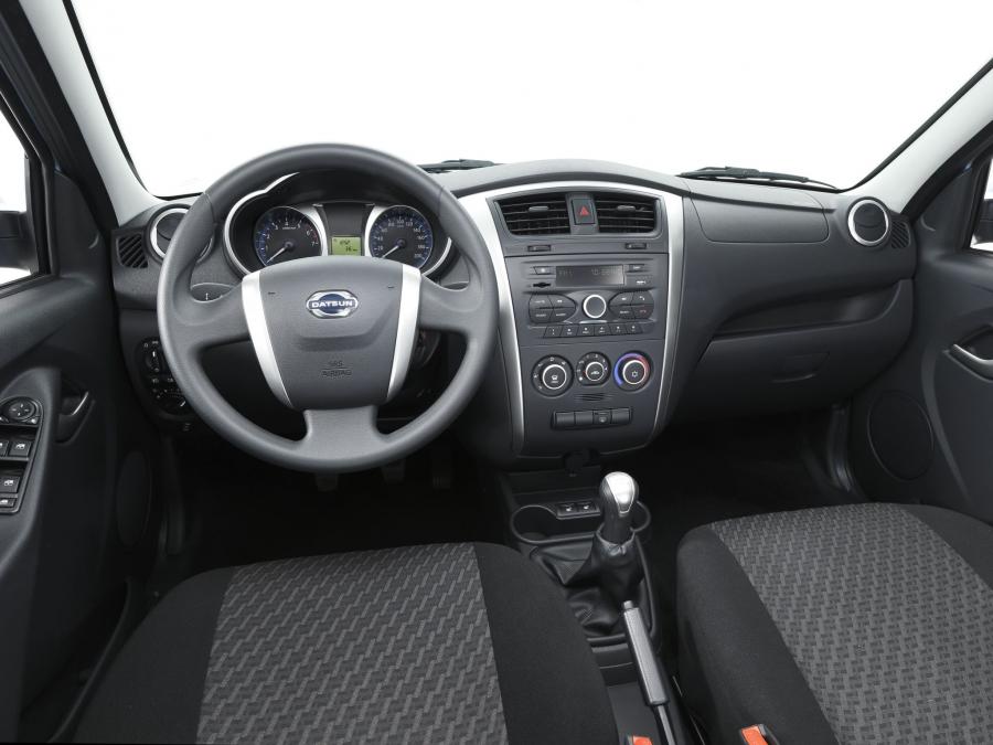  Datsun on-DO 2014 года  (фото 13 из 42)